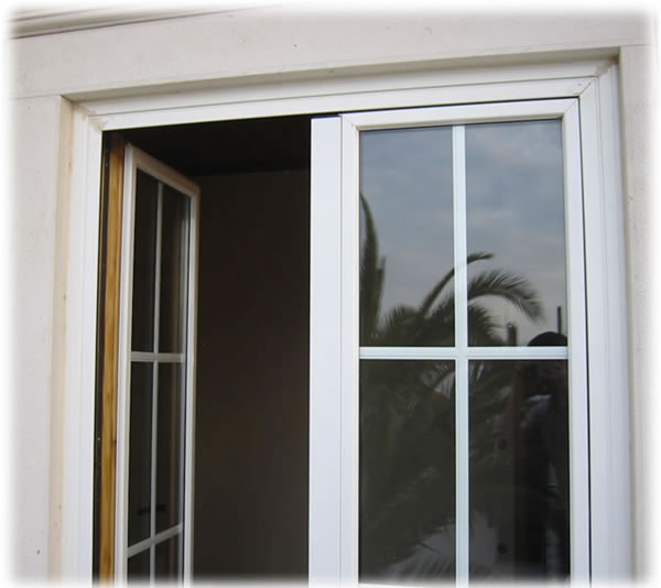 Caixilharia Alum&iacute;nio